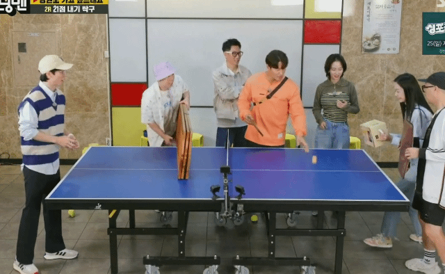 ?? : 운동 미션할 때 멤버들이 전소민 너무 안 껴주는거 같아요.jpgif | 인스티즈