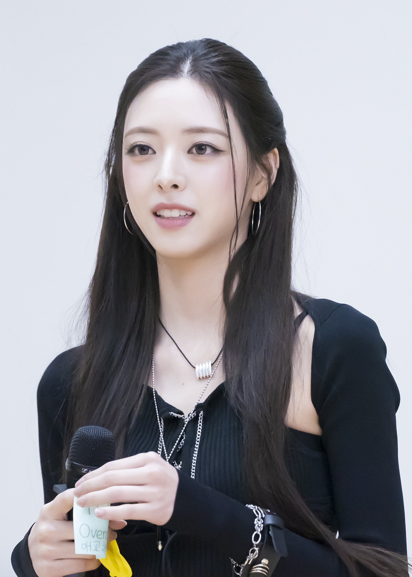 (스압)여자여자한 ITZY 유나.jpgif | 인스티즈