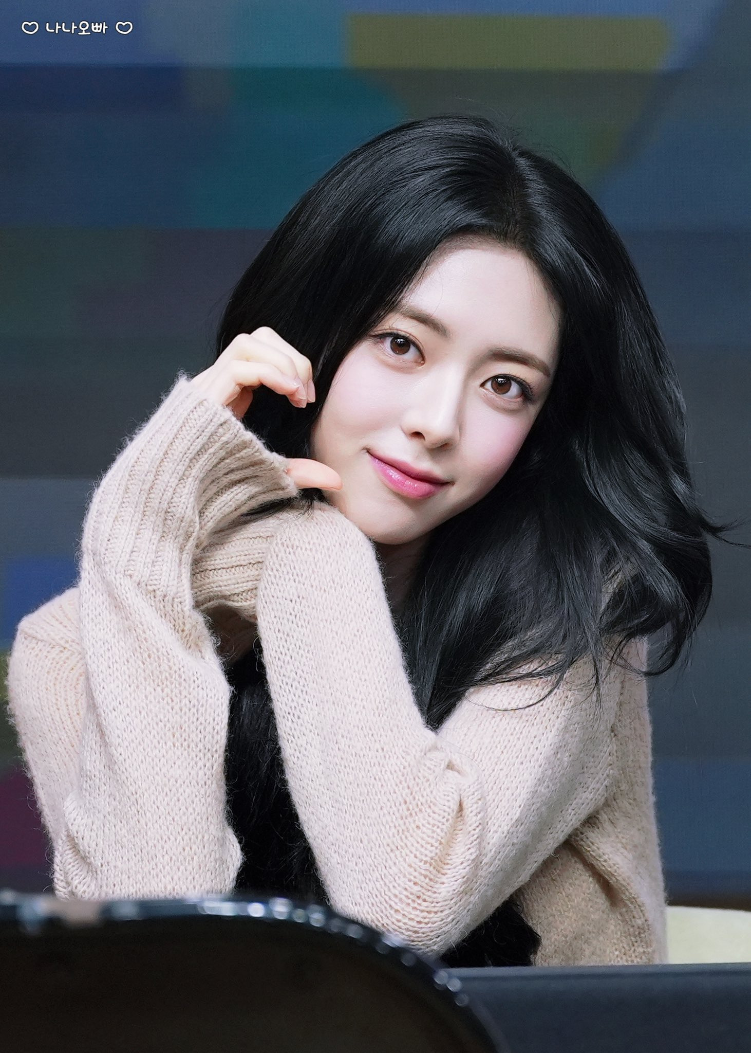 (스압)여자여자한 ITZY 유나.jpgif | 인스티즈