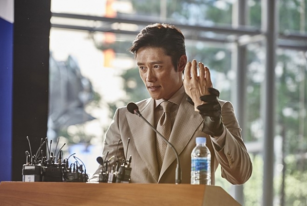 스포)오징어게임 무궁화 인형 근황.jpg + 수정 | 인스티즈