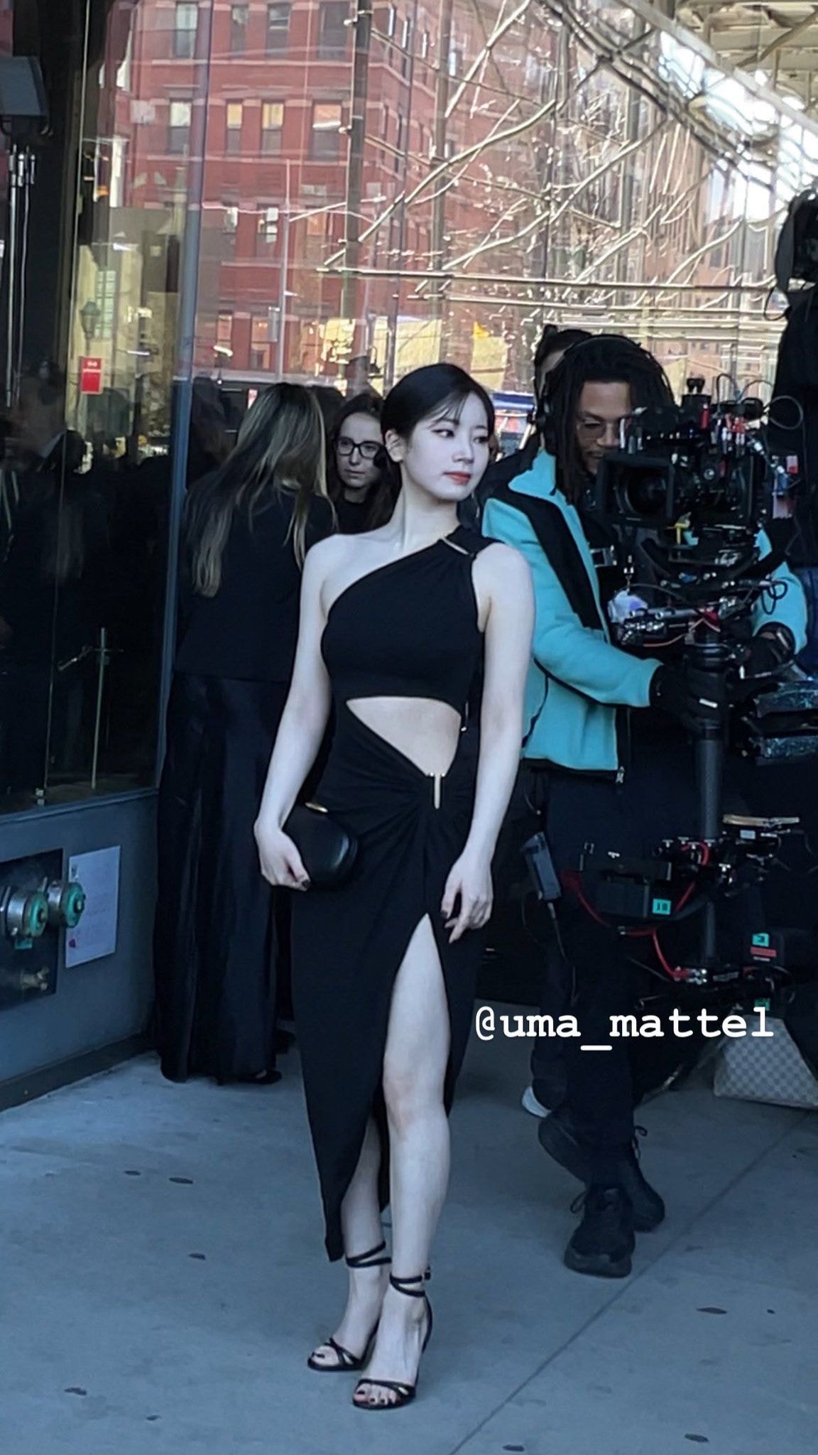 마이클 코어스 패션쇼에 참석한 다현 | 인스티즈