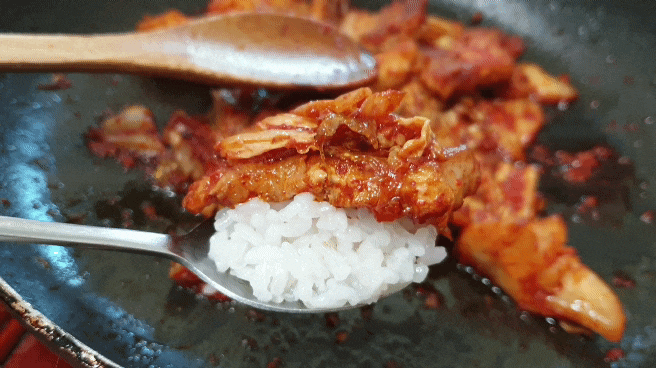 흰 밥에 올려먹기 좋은 것들 | 인스티즈