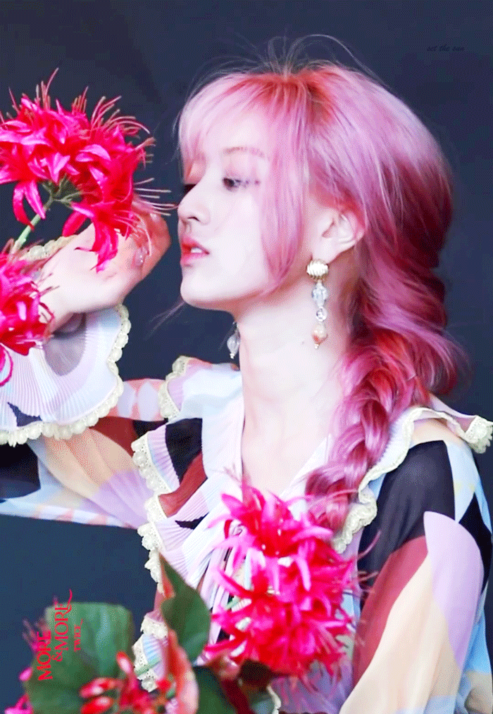 핑크색 머리가 가장 잘 어울리는 여자아이돌 걸그룹 멤버는? .gif | 인스티즈