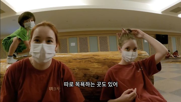 한국 찜질방 처음 경험하고 충격받은 외국인.jpg | 인스티즈
