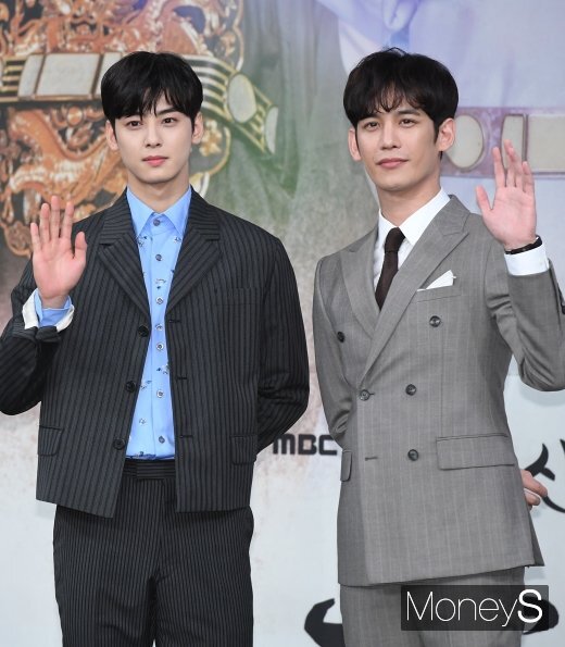 키가 183cm 라는 차은우의 머리크기 | 인스티즈