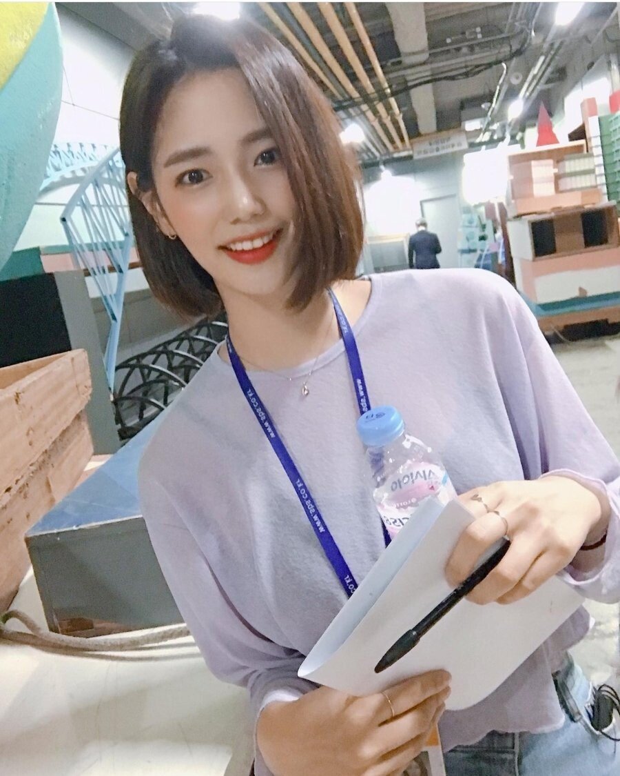 11년차 방송작가 겸 속옷 쇼핑몰 운영하는 여성 | 인스티즈