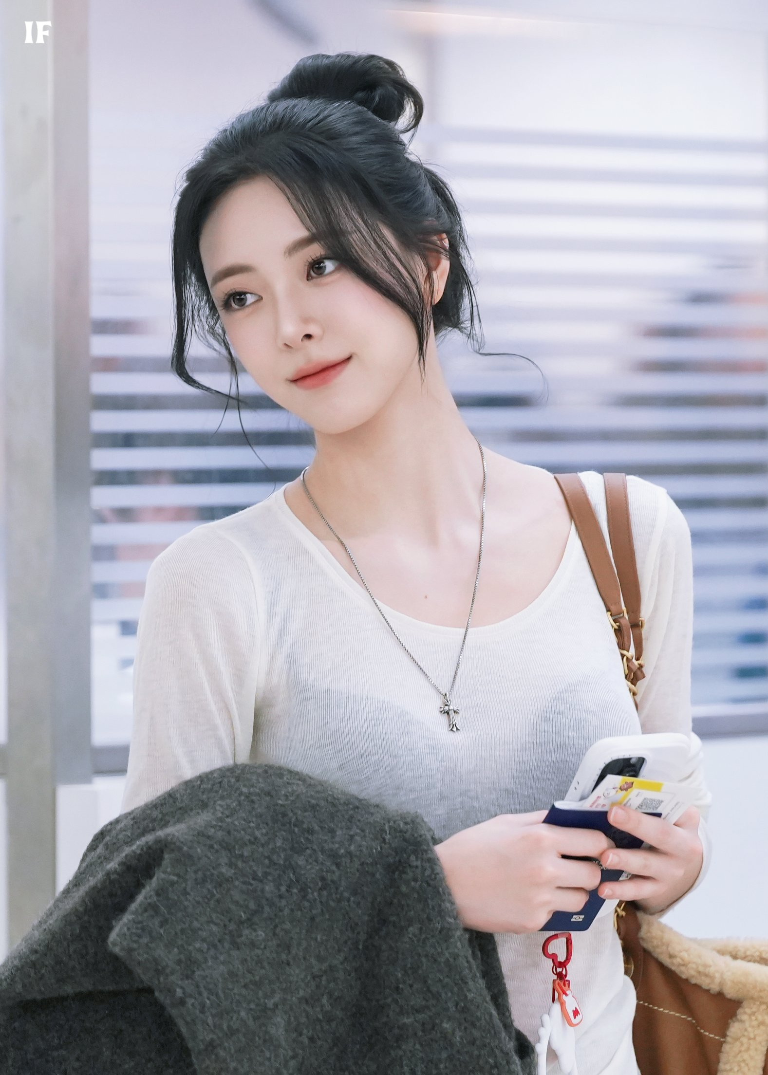 (스압)여자여자한 ITZY 유나.jpgif | 인스티즈