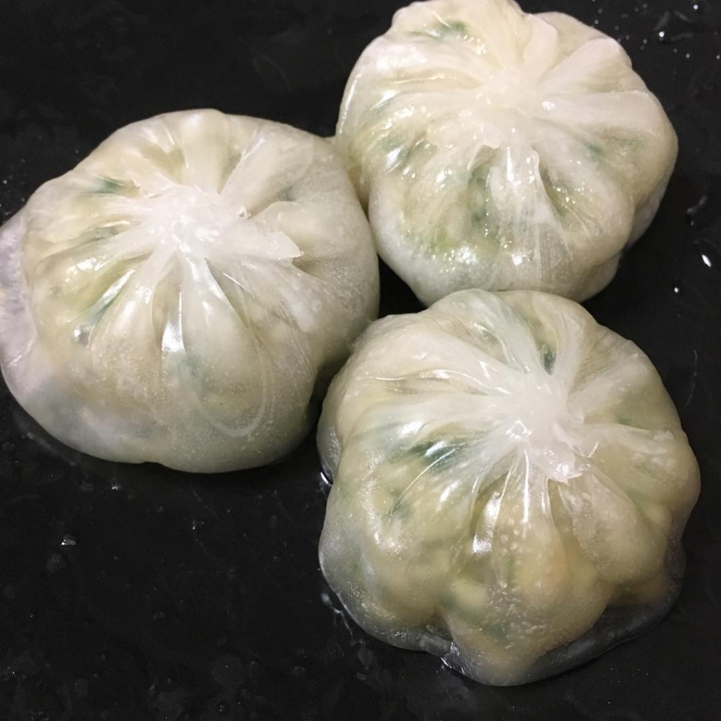 속이 투명하게 비치는 쫀득한 비비고 찰보리감자만두....jpg | 인스티즈