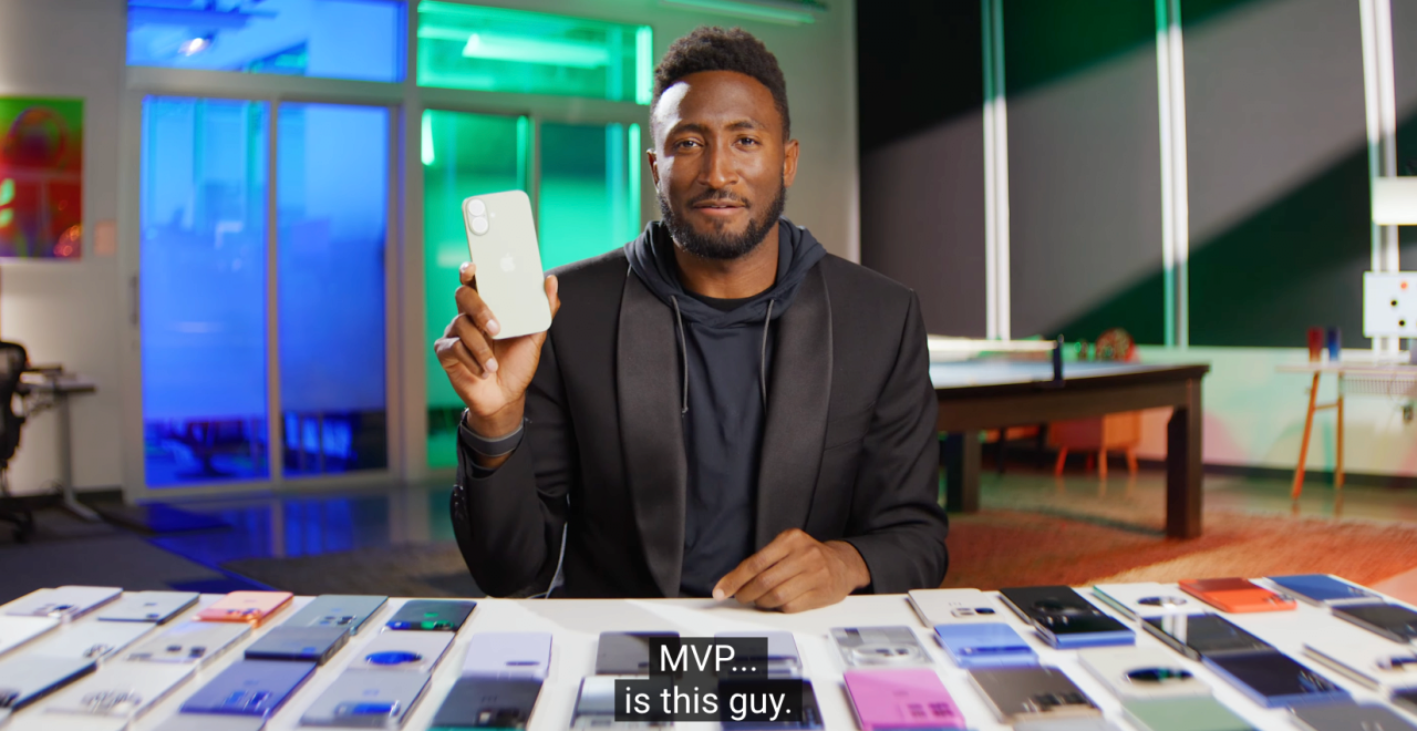 구독자 2060만 유튜버의 2025 올해의 스마트폰 | 인스티즈