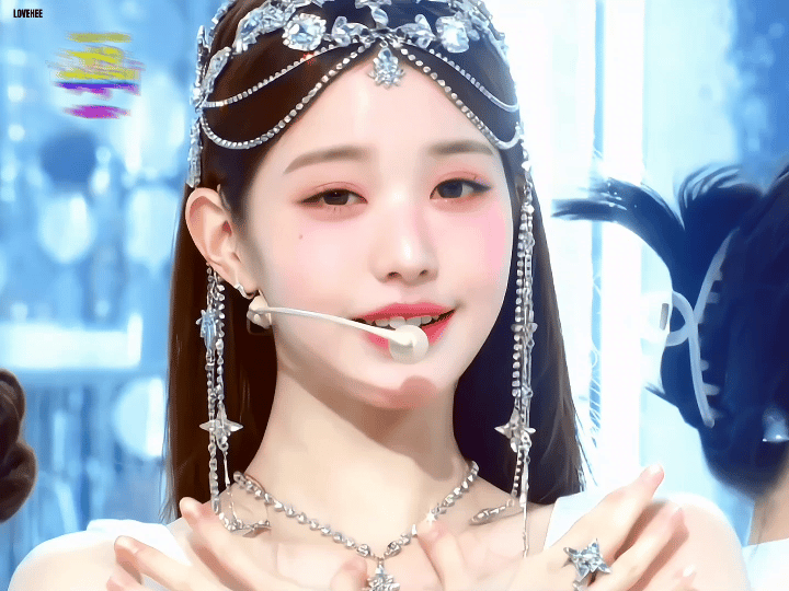 19살인데 데뷔 5주년인 천상 아이돌 장원영.jpgif | 인스티즈