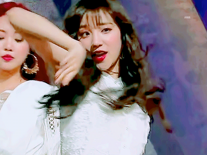 귀엽고 사랑스러운 덕후몰이상 여자아이돌들 .gif | 인스티즈