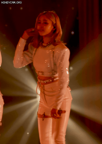 무대에서 좀 치는 류진 | 인스티즈