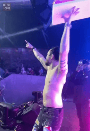 콘서트 중 케이크 포상 | 인스티즈