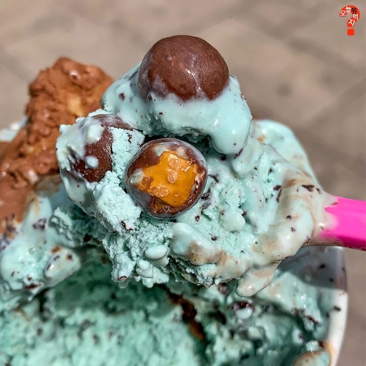 f3e7c8a606aaaaf8b47433561b81e1f0abf81924