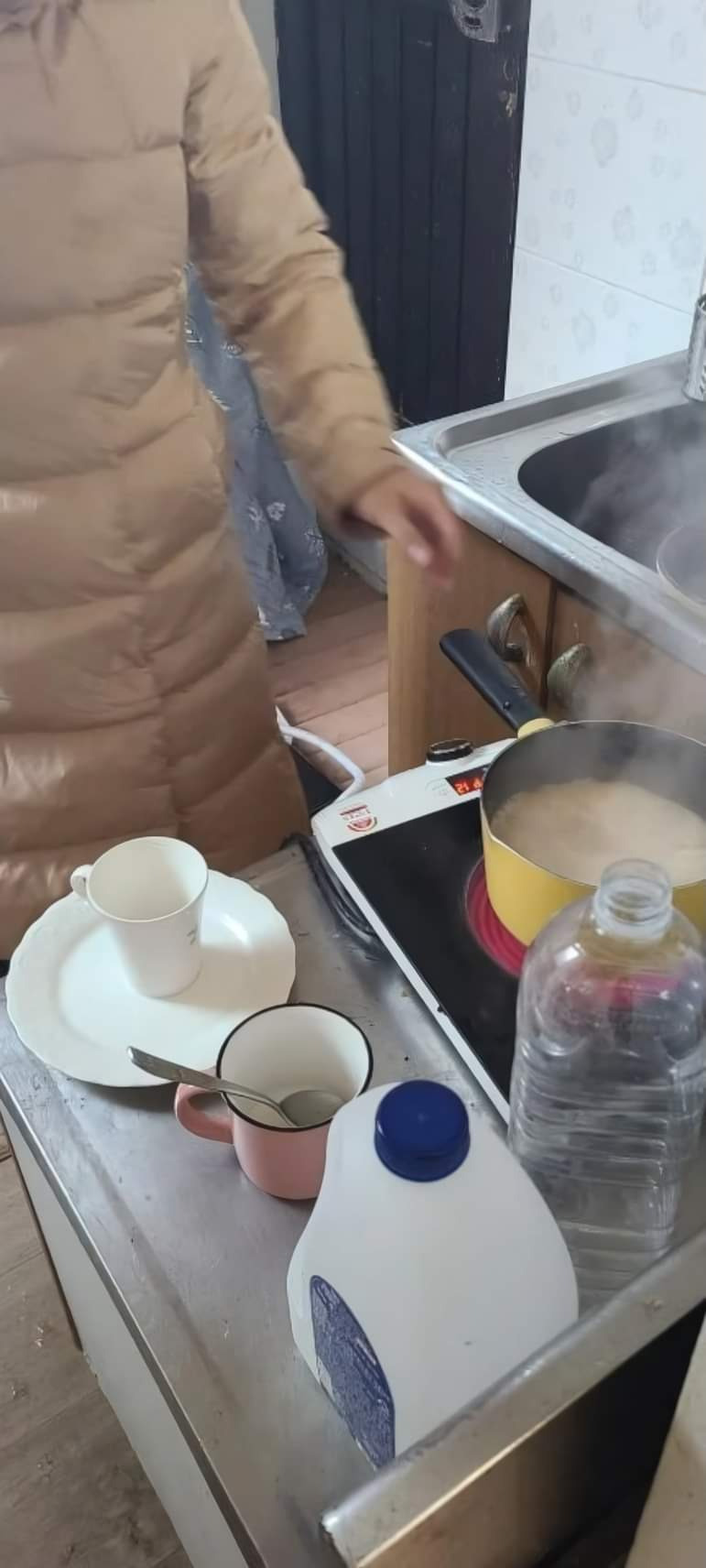 당근하다가 파키스탄 유학생 혼자 사는 집에 왔네요 | 인스티즈