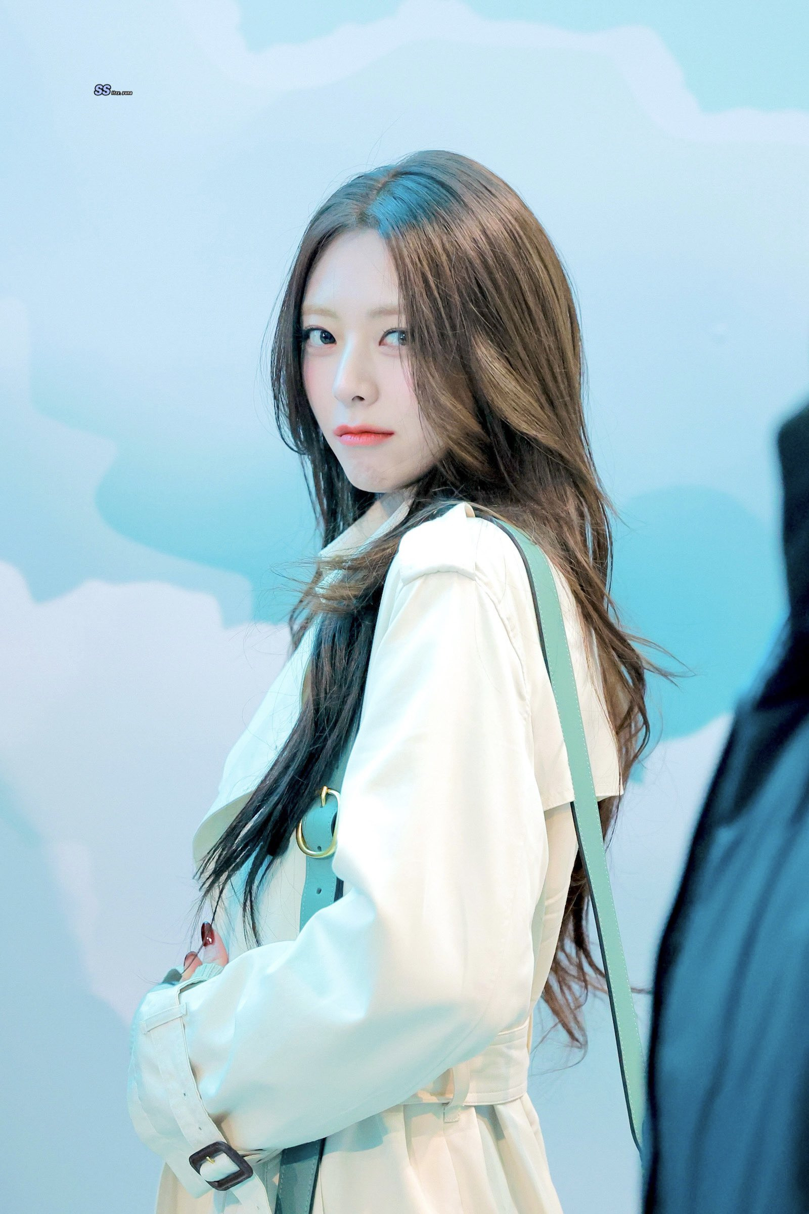 (스압)다라이 살벌한 ITZY 유나.jpgif | 인스티즈