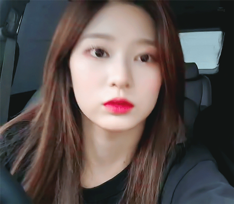 아이즈원 민주 얼굴 근황ㄷㄷㄷ.gif (스압) | 인스티즈