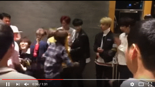 아이돌 성기만지고 튀는 개그맨 | 인스티즈