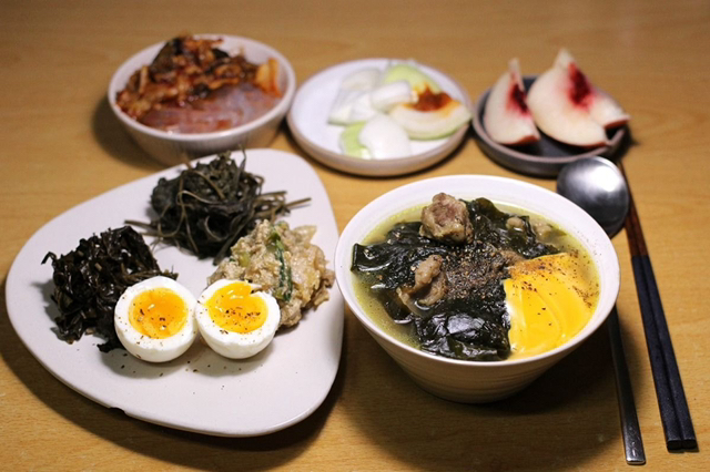 미역국에 체다치즈를 넣어보세요.twt | 인스티즈