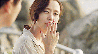 여배우들의 흡연하는 모습.gif - 악플달면 쩌리쩌려버려 - ＊여성시대 ..., حجم الصورة 320x178