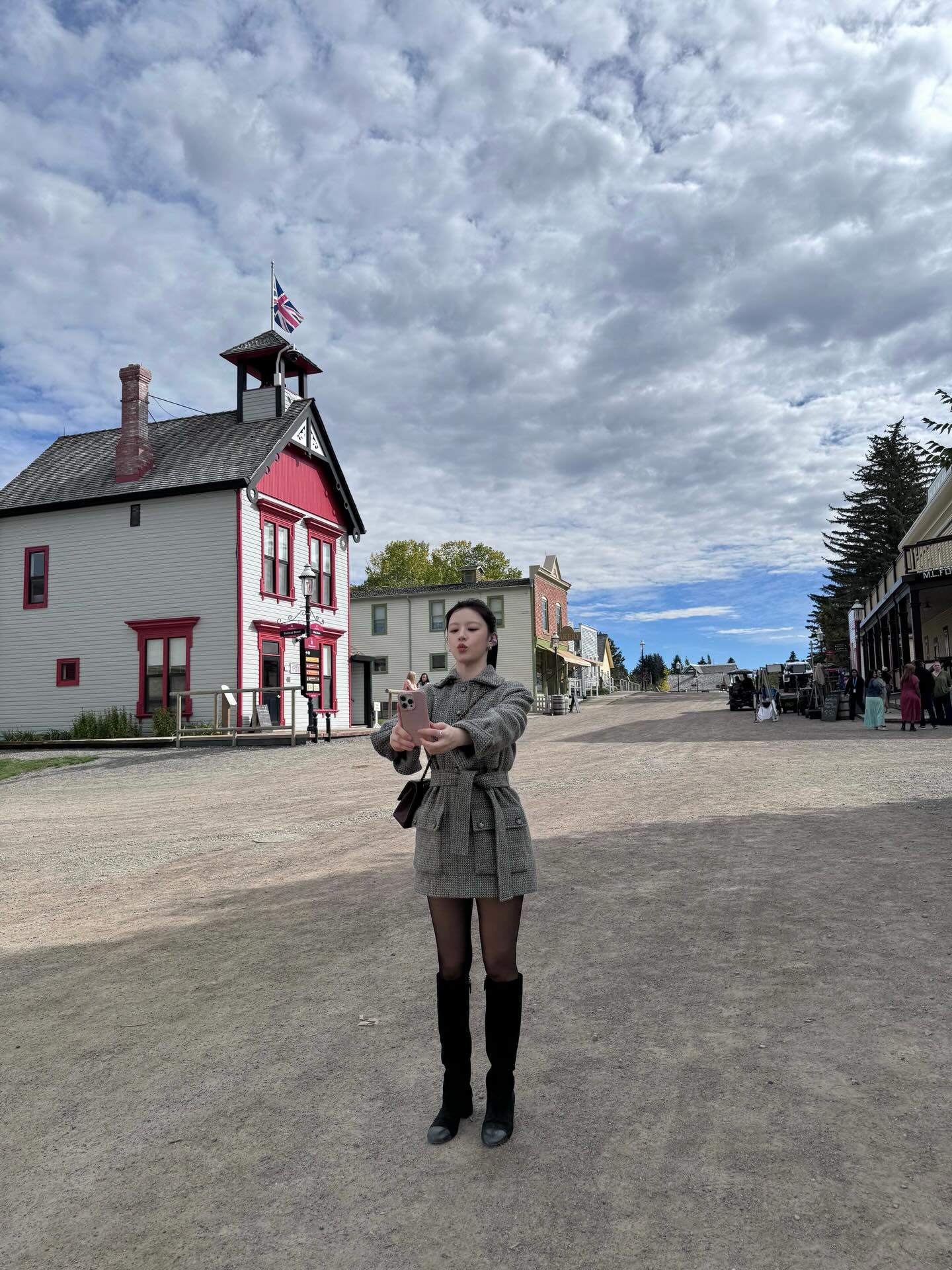 은근 귀엽다는 배우 고윤정 오늘자 인스타 .jpg | 인스티즈