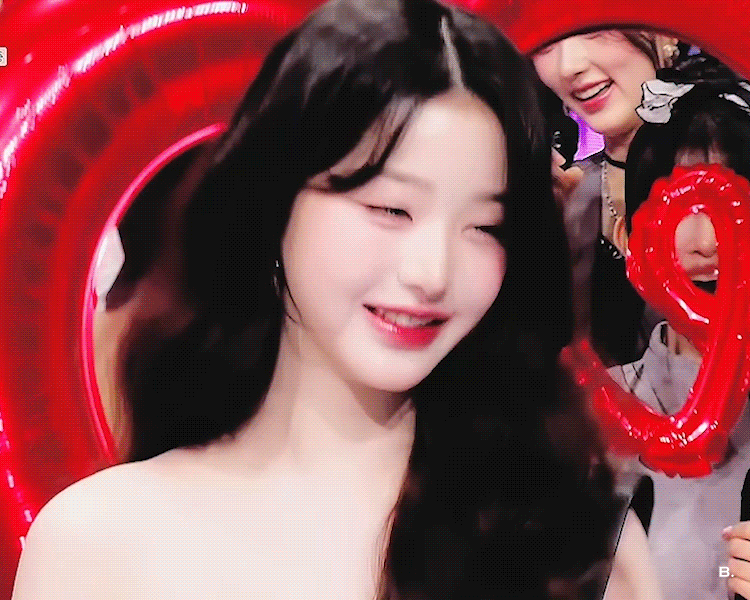 (스압)다라이 살벌한 최근 아이브 장원영.jpgif | 인스티즈