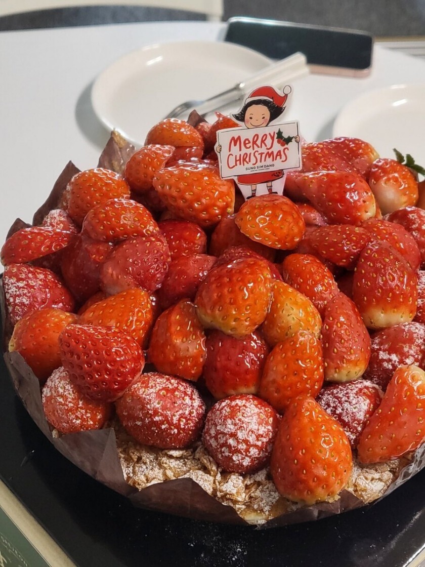 성심당 딸기 케이크 실사 | 인스티즈