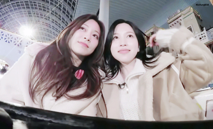 솜사탕으로 콧수염 만드는 트와이스.gif | 인스티즈