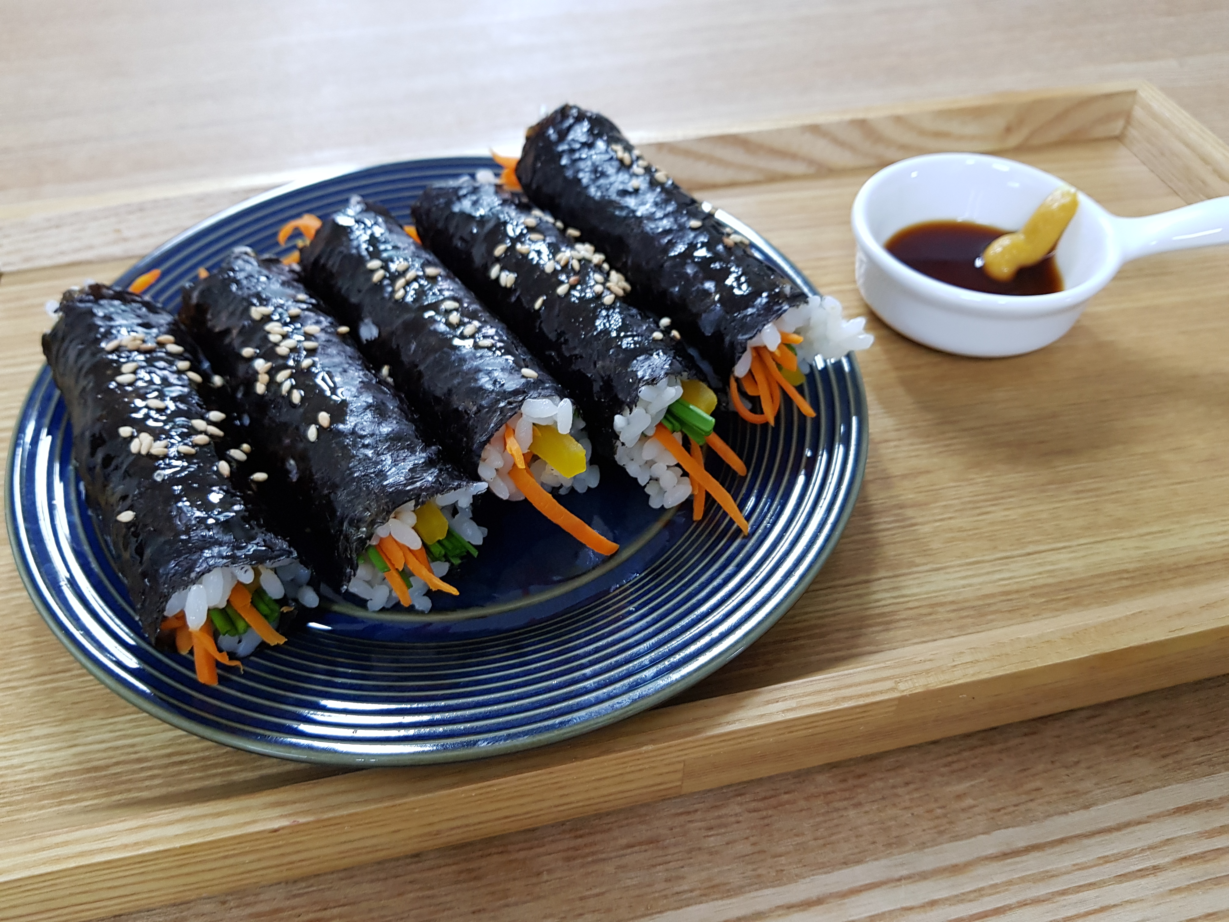 란김밥 이미지