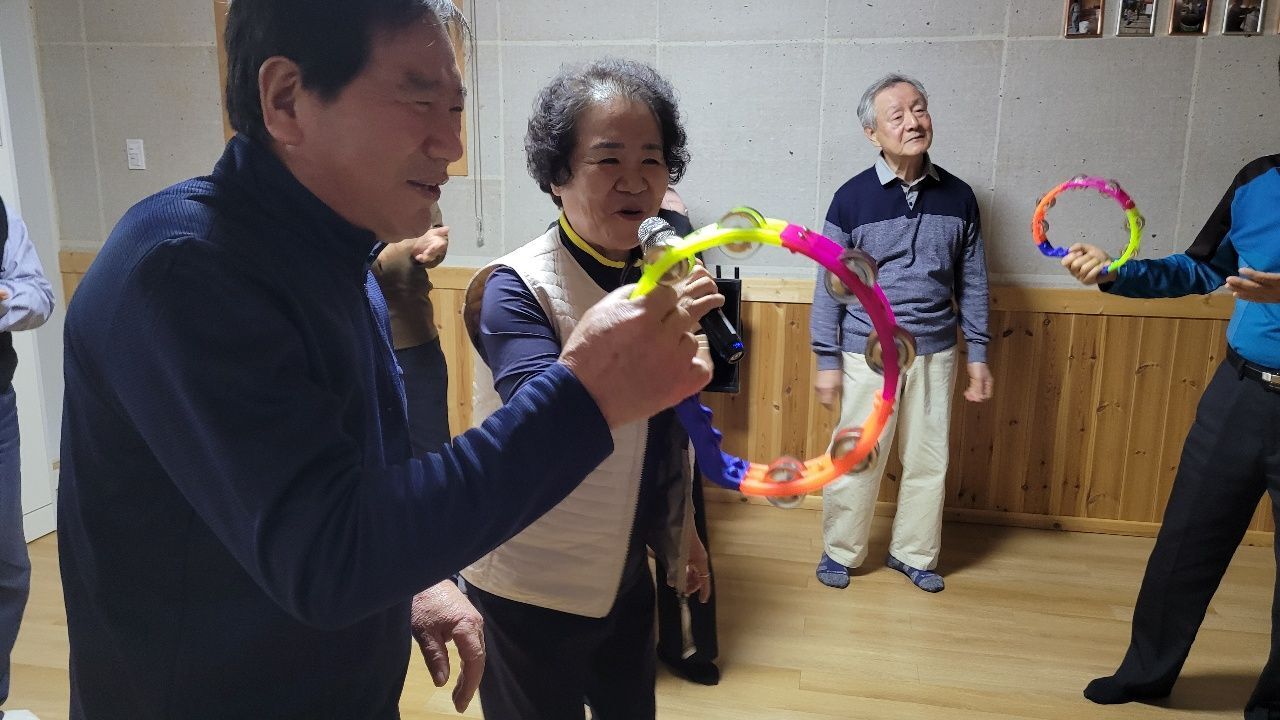 소꼽친구 이미지