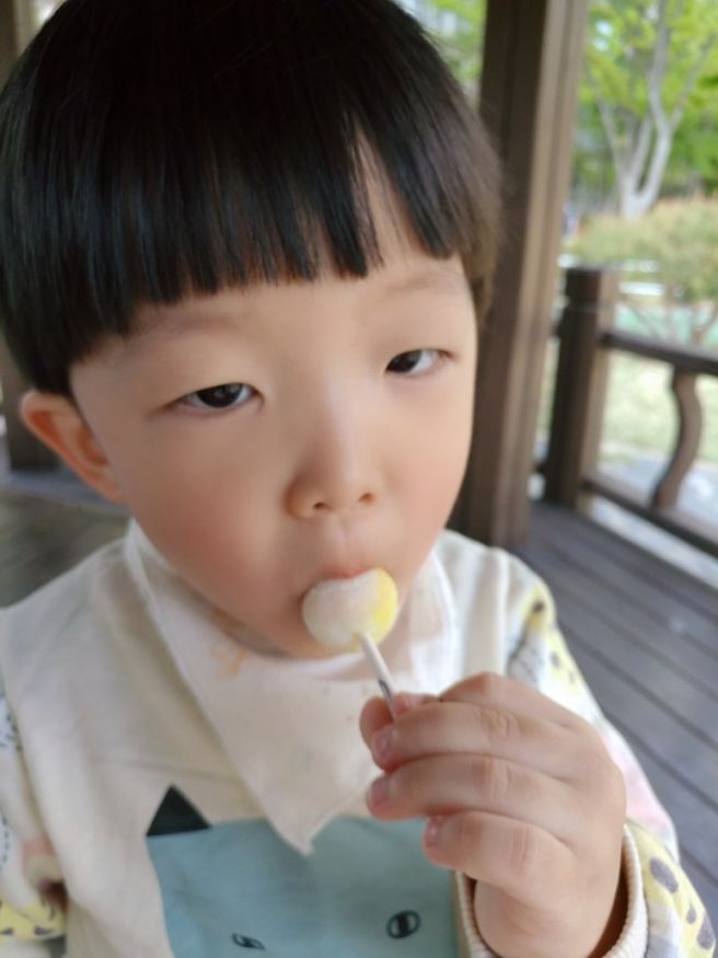 세상사는이야기 이미지