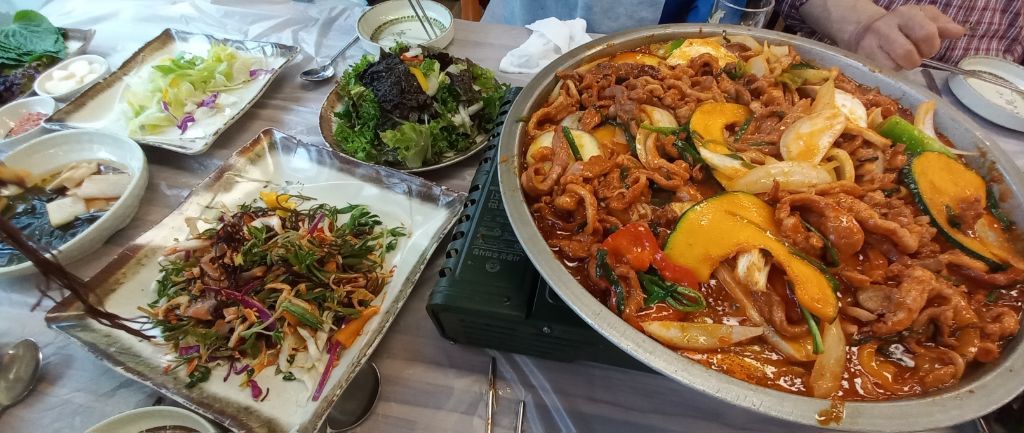 받거니주거니 이미지
