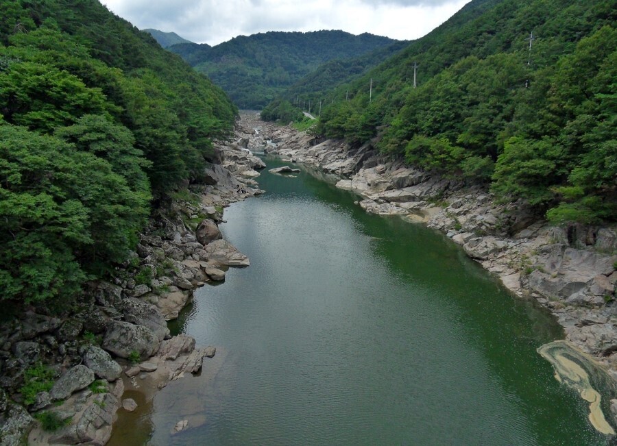 용유담 이미지