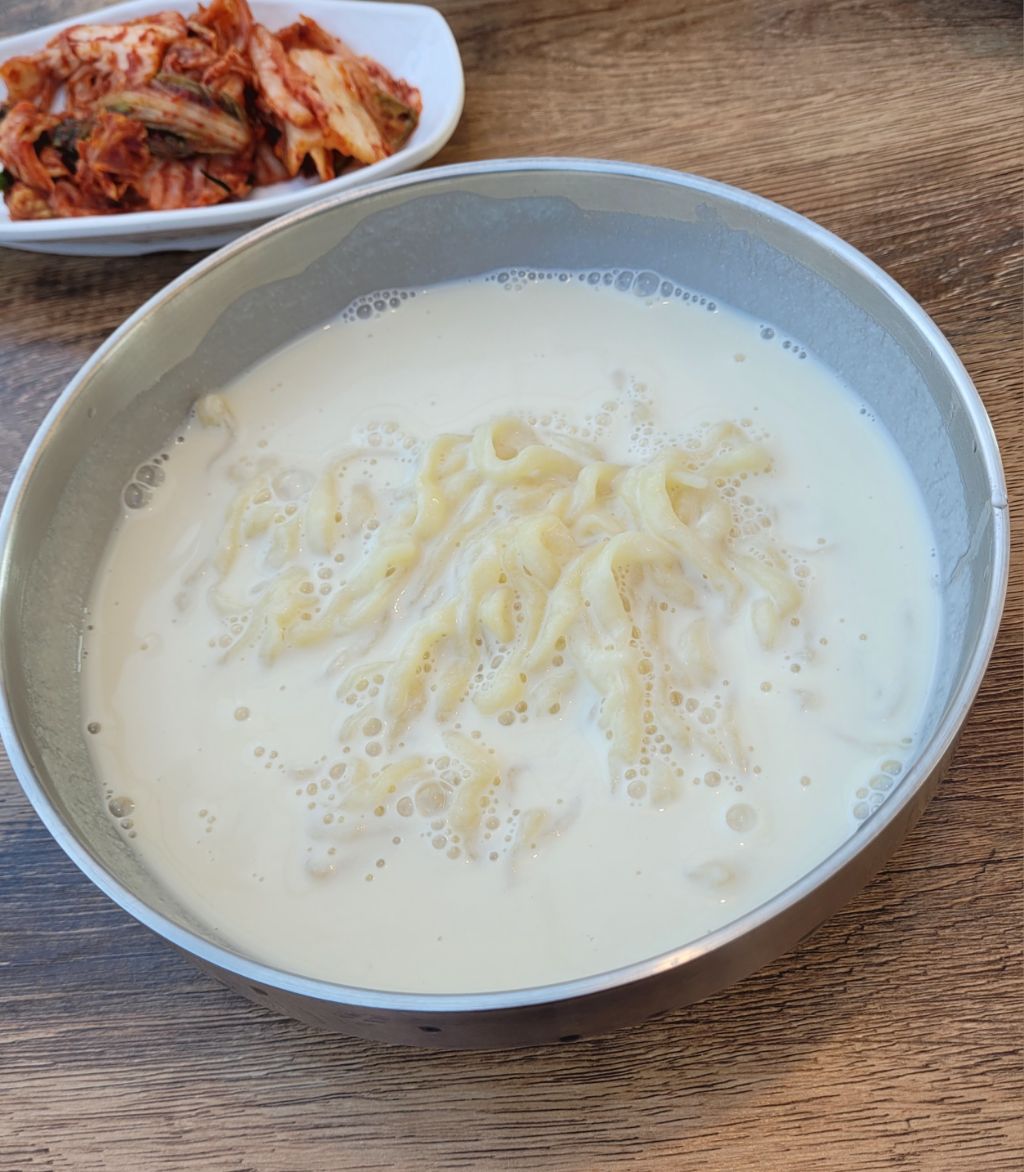 공면칼국수.콩국수 이미지