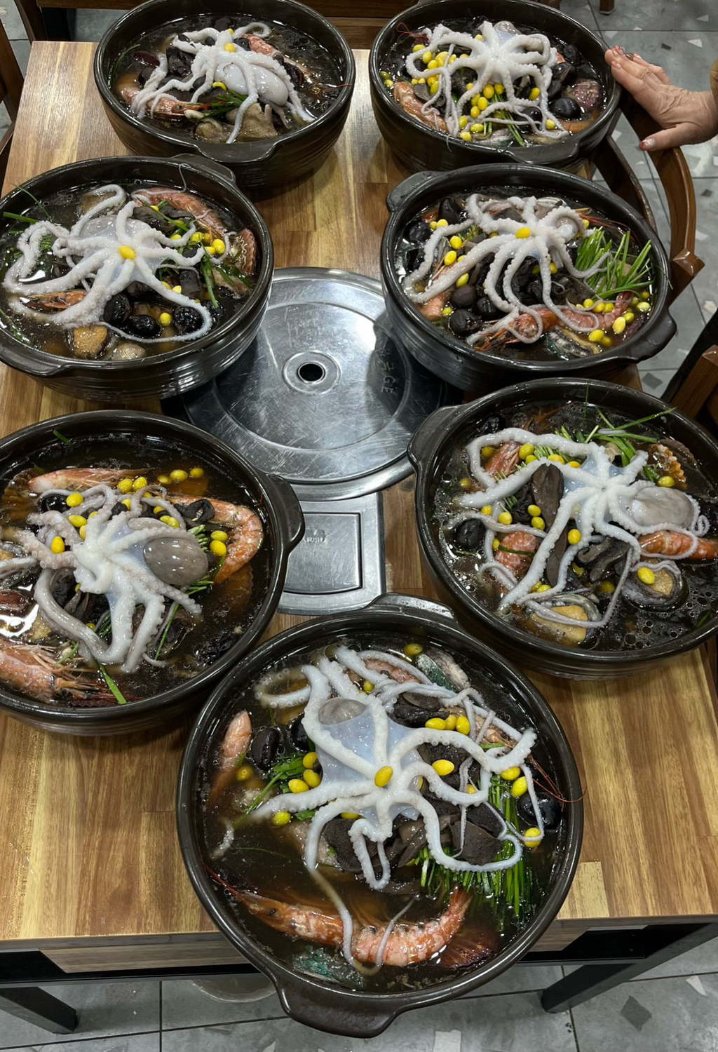 동묘흑염소삼계탕 이미지