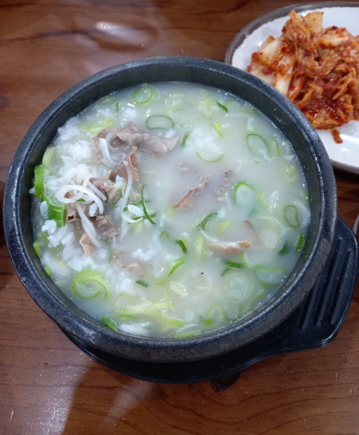 우촌가마솥설렁탕 이미지