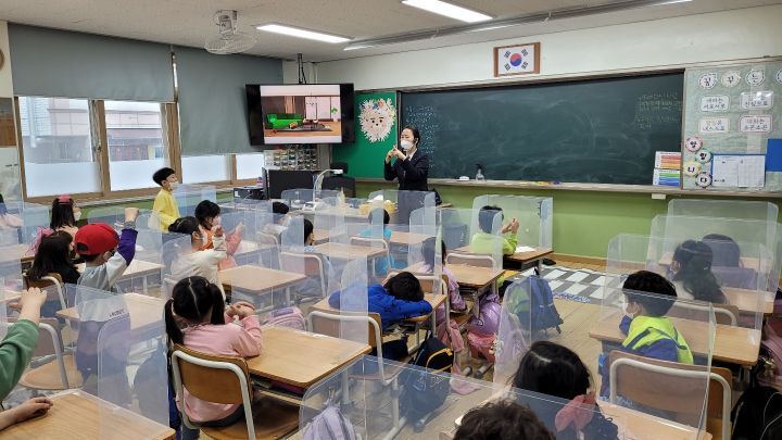 인의초등학교 이미지