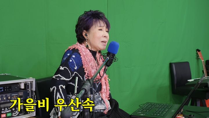 우산속라이브 이미지