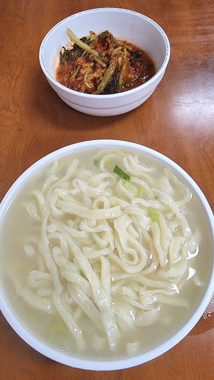 관저칼국수 이미지