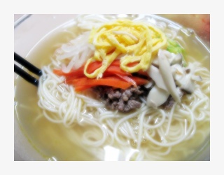 꾸미국수 이미지