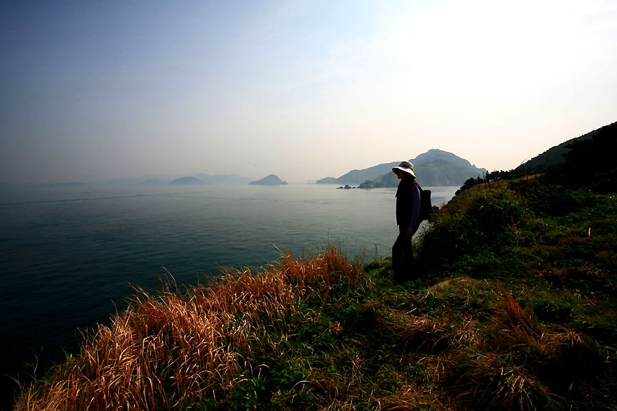 송운 사랑방 (Song Woon Art Hall)