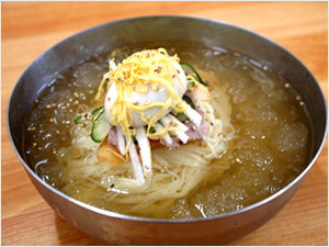 밀면 이미지