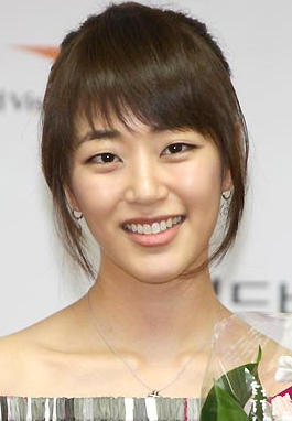김효진