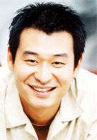박혁권