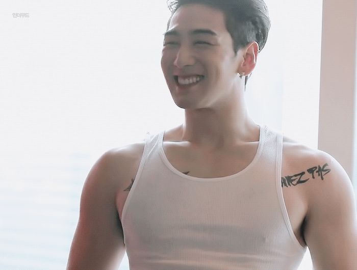 어떤 헤어스타일도 찰떡이라는 아이돌 3탄 : 백호 - 뉴이스트 팬매거진 ...