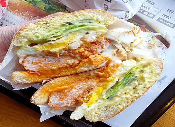 맘스터치 신상 언빌리버블 버거, 인크레더블과 뭐가 다를까? | 1boon