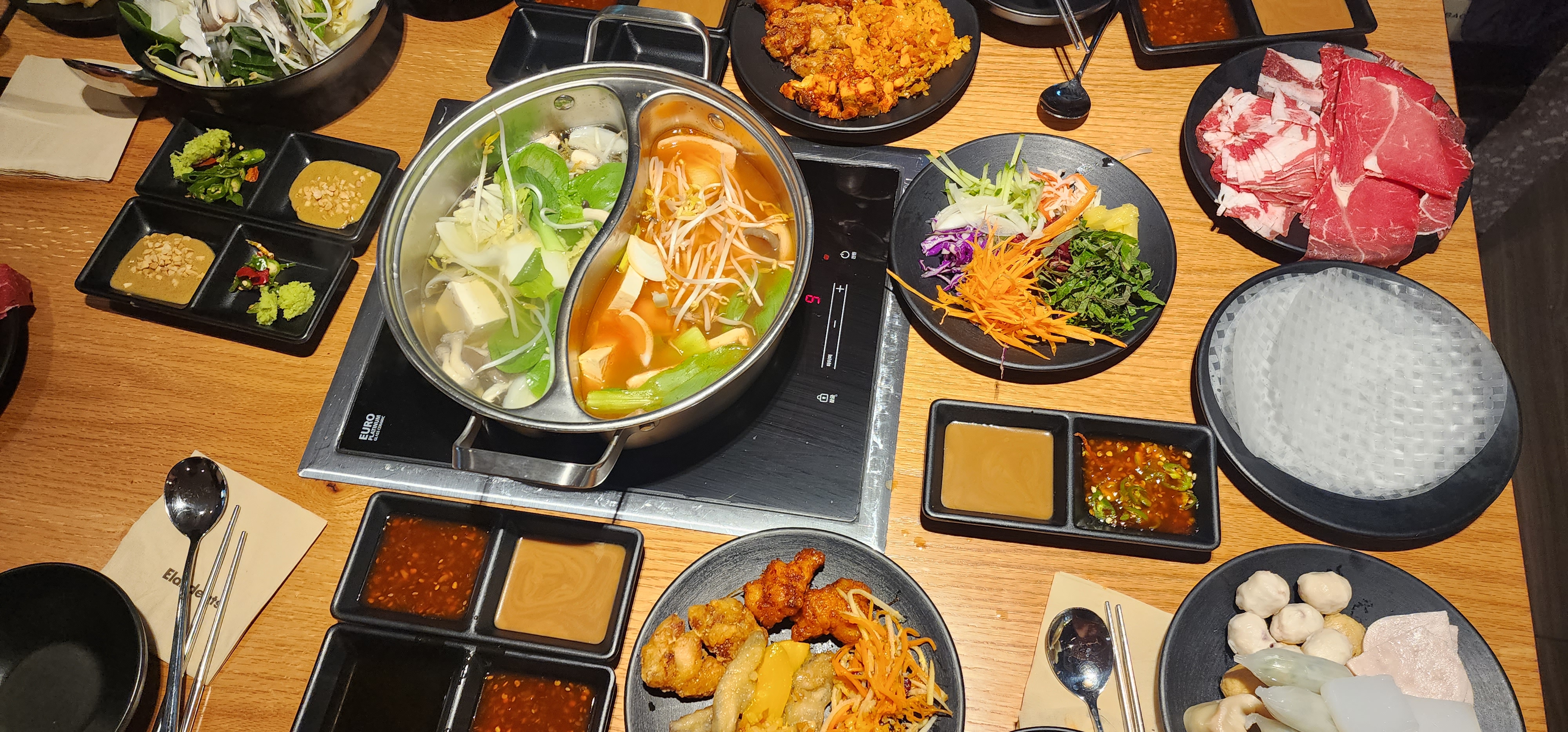 로운샤브샤브 NC야탑점