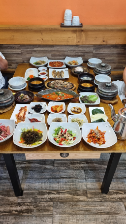 Mulrebangahanjeongsik (물레방아한정식) 2