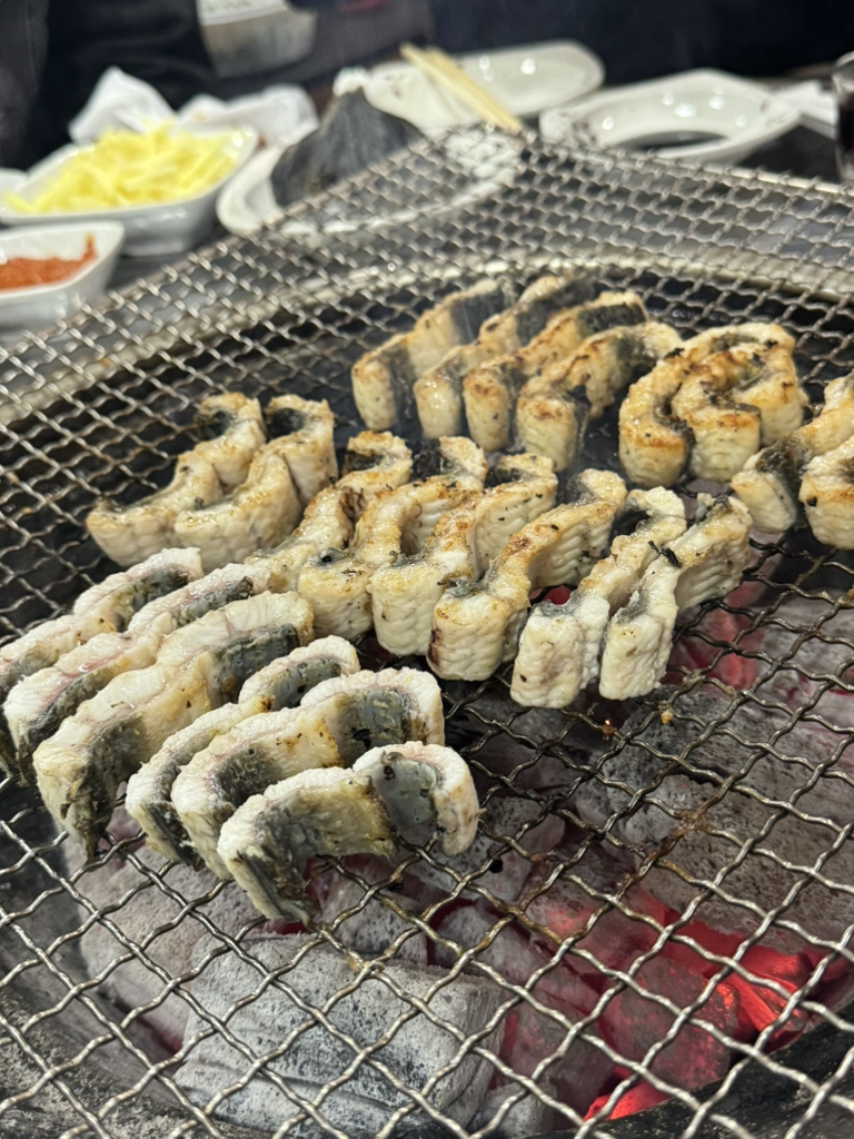 오빈리숯불장어매운탕 1