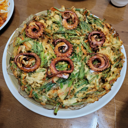 Ppeoltteoknakji (뻘떡낙지) 2